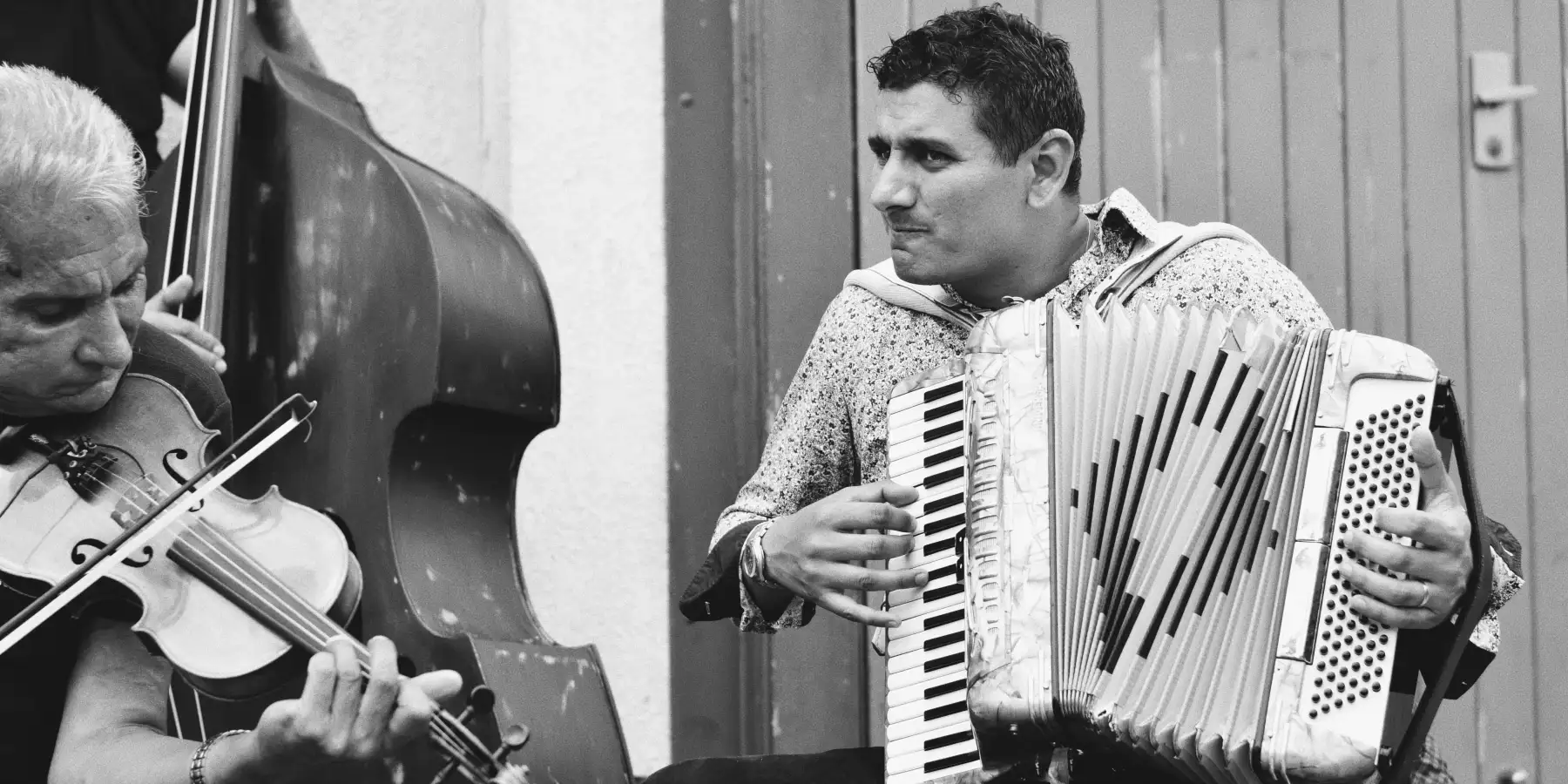World Music Exploration: Discovering Global Sounds